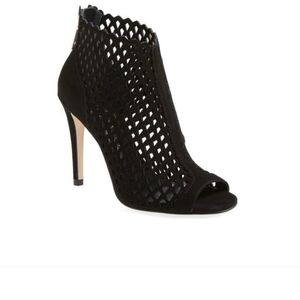 Ivanka Trump Booties‎ 5 1/2